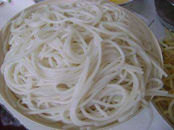 ���С���׷ۙC��ͨ�Դ�������a(ch��n)